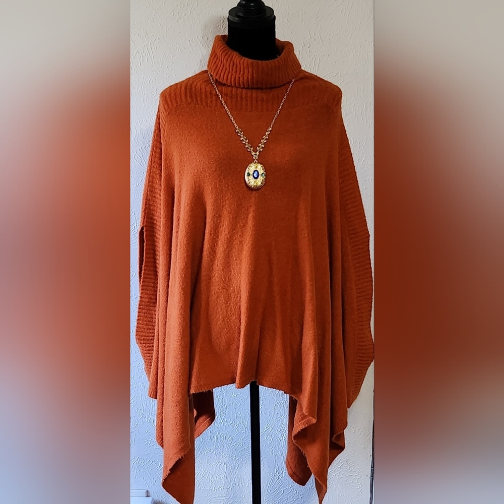Lou & Grey large Poncho